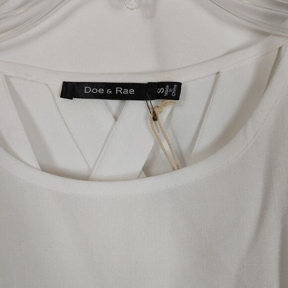 Doe & Rae Lattice Back Tank Top Women's Size Small NWT White.Armpit to armpit 1 - Picture 3 of 9